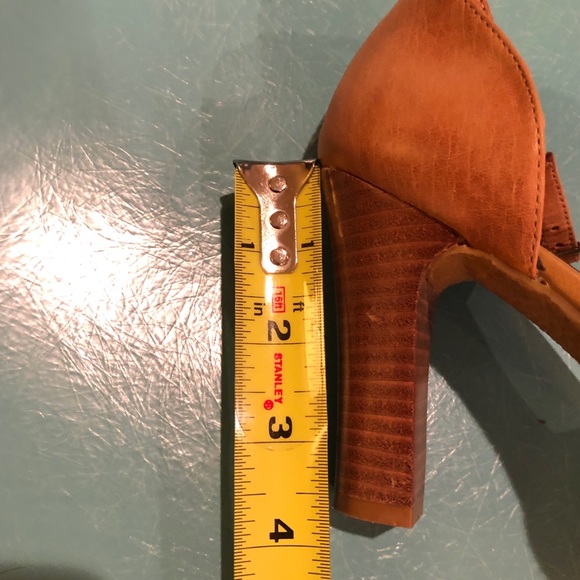 TRIBECA a KENNETH COLE PRODUCTION- POP ROCK- HEELS - Picture 6 of 6